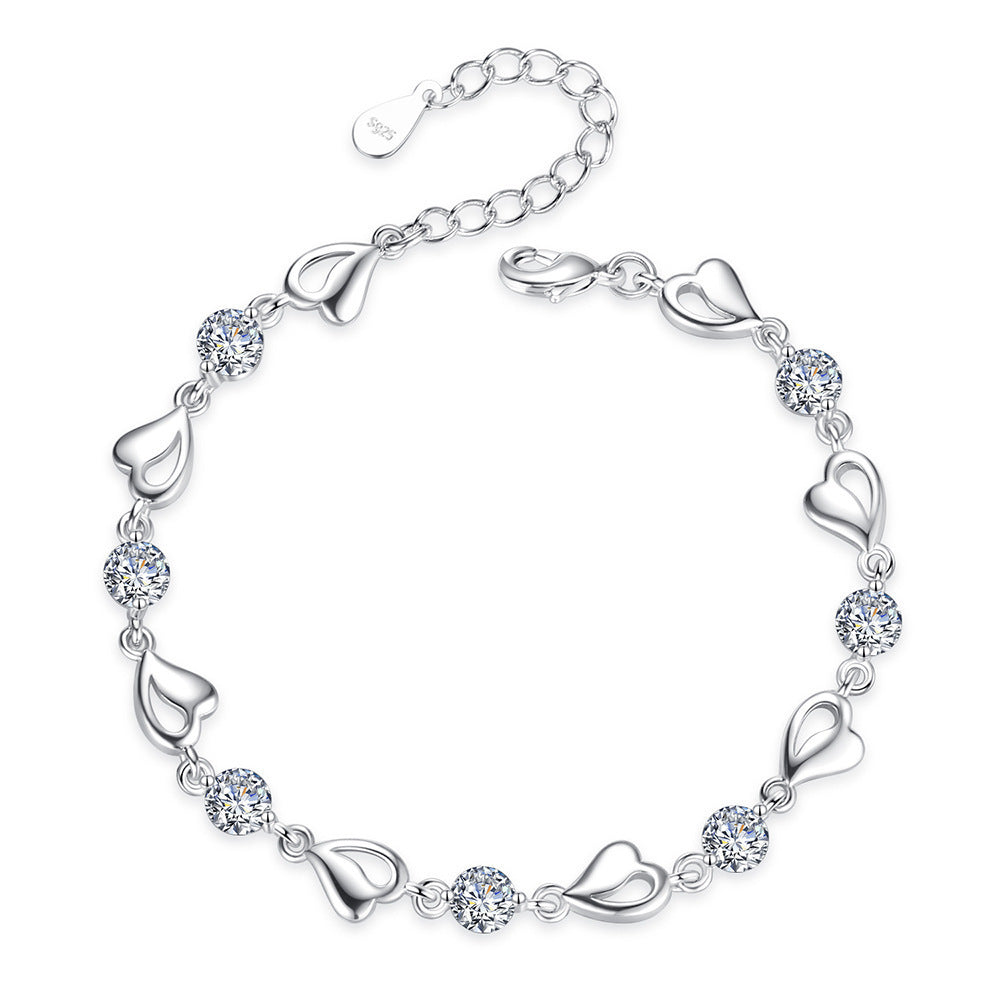 LunaHearts – Celeste Heart Bracelet Thecoolix